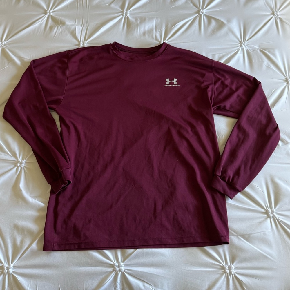 Under Armour Men's Burgundy Long Sleeve Tee